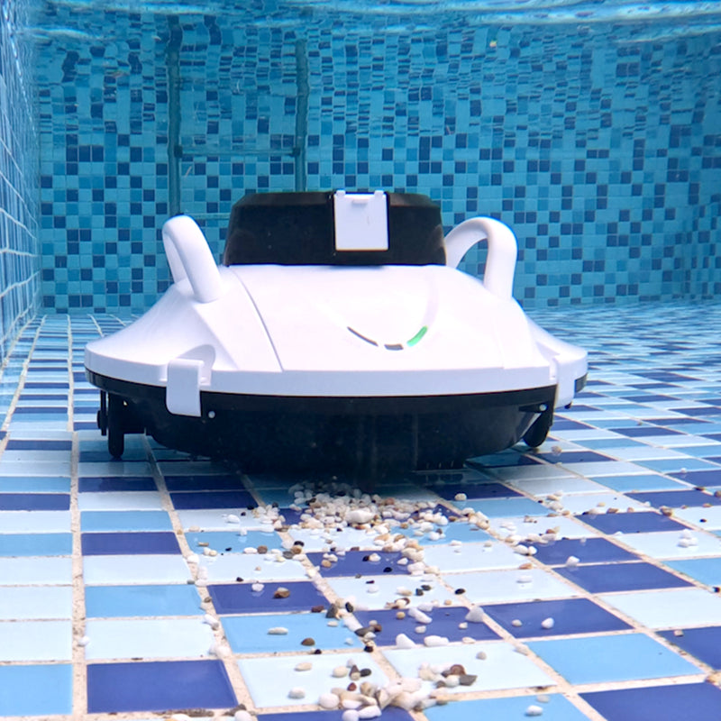 New Pool Cleaning Machine